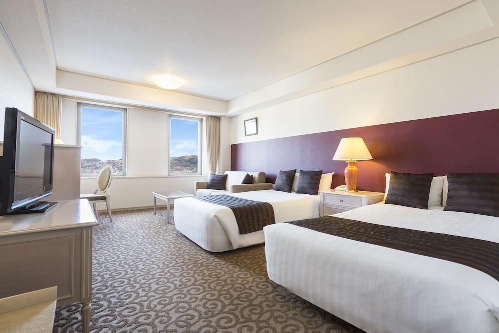 Luke Plaza Hotel Nagasaki Exterior photo