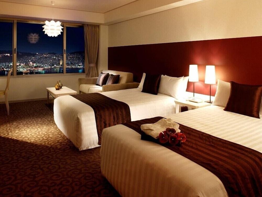 Luke Plaza Hotel Nagasaki Exterior photo